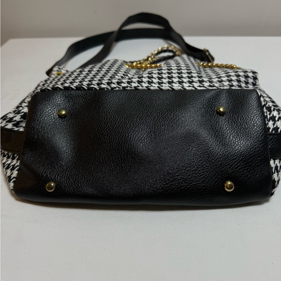 Wanyupj Houndstooth Tote Purse Whit Pearl Details Print Drawstring Tassel Bucket - Picture 8 of 9